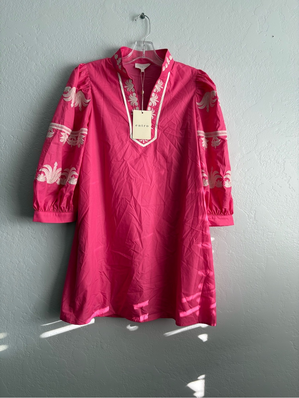 ❤️NEW entro Hot Pink Embroidered Tunic Dress